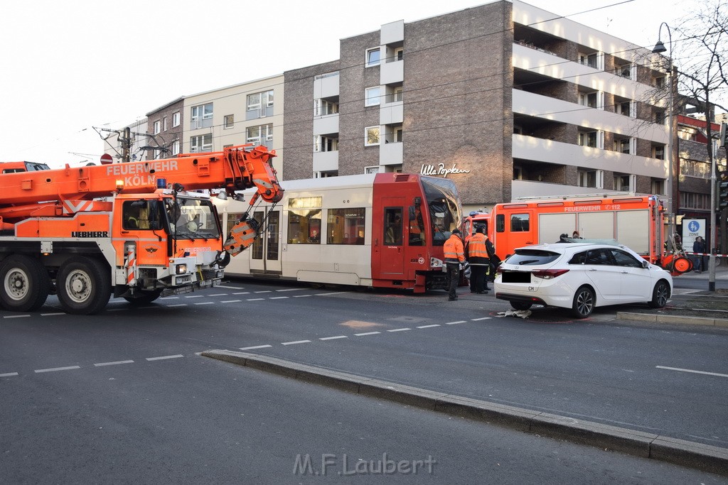 VU PKW Strab Koeln Mitte Pipinenstr Hohestr P132.JPG - Miklos Laubert